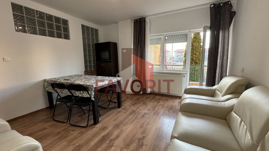 Disponibil imediat. Boxa in CF. Pozitie excelenta - Poză 2