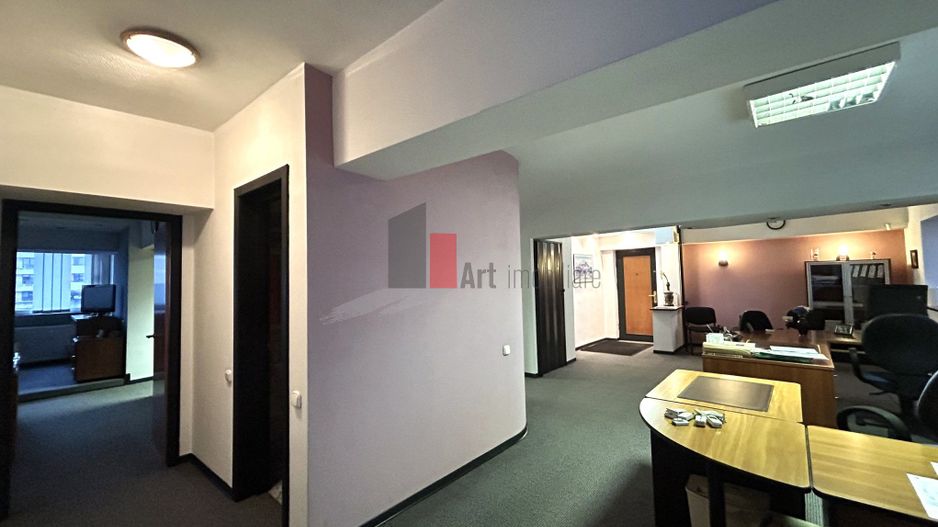 Apartament spatios 3-4 camere | Stefan cel Mare/Dinamo - Poză 9