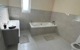5 camere decomandate, Prima Inchiriere, Curte proprie, Dezmir - Poză 8