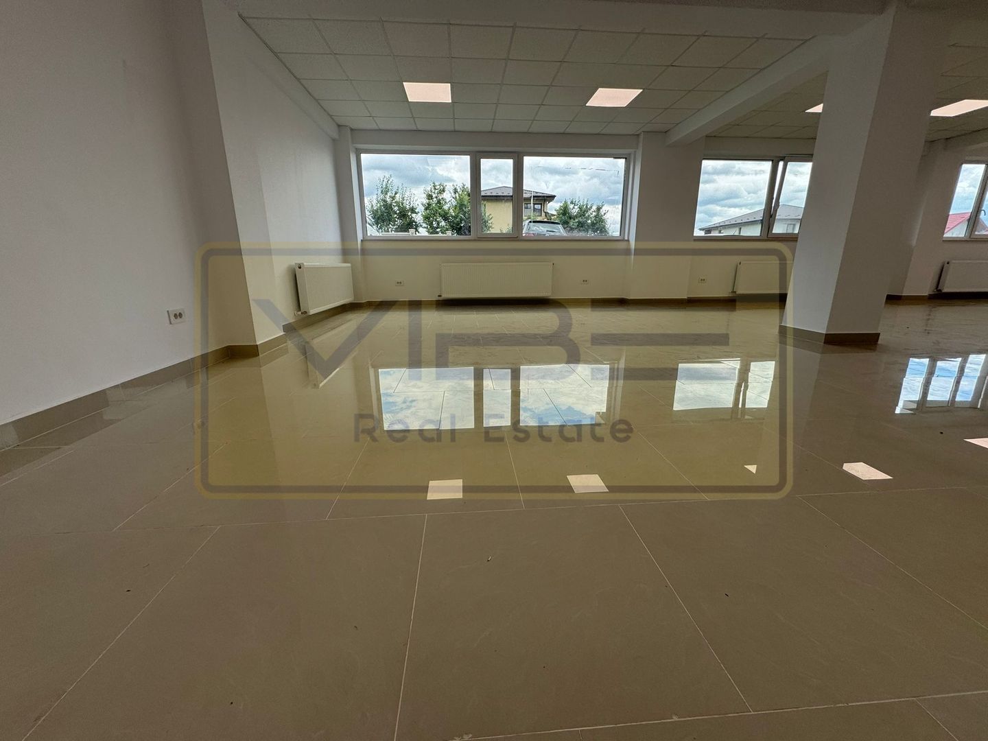 Spatiu office / comercial Valea Lupului - Strada Garoafei - Poză 7