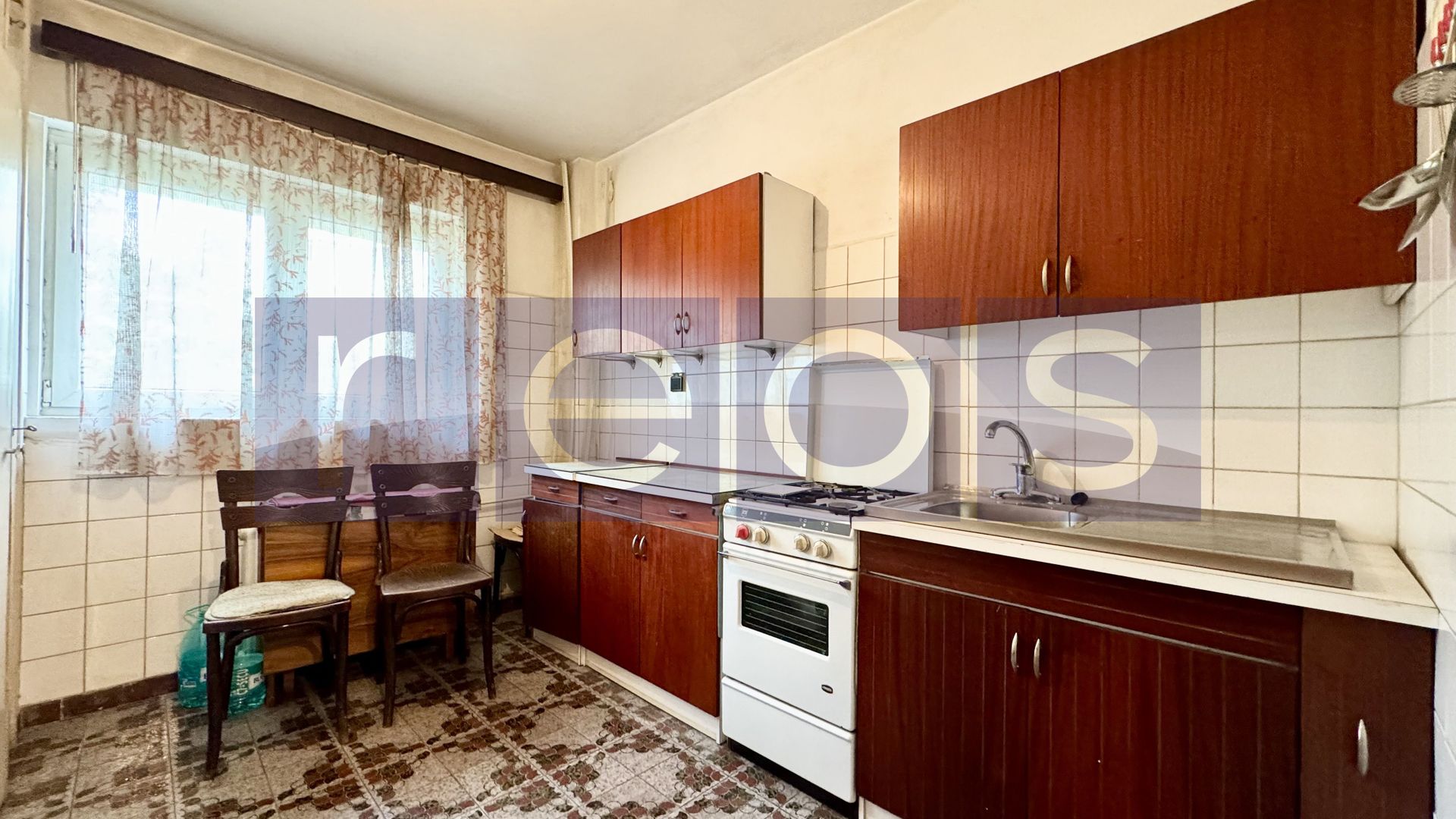 VANZARE 2 CAMERE | DECOMANDAT | BLOC 1982 | ZONA TITULESCU - Poză 4