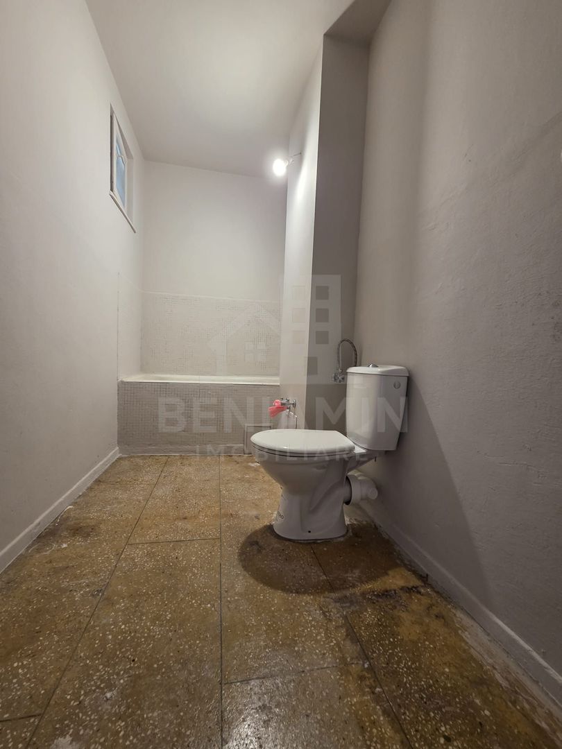 2 Camere-52mp-Balcon-Lift Nou-Anvelopat-Zona-Garii-Renovat - Poză 8