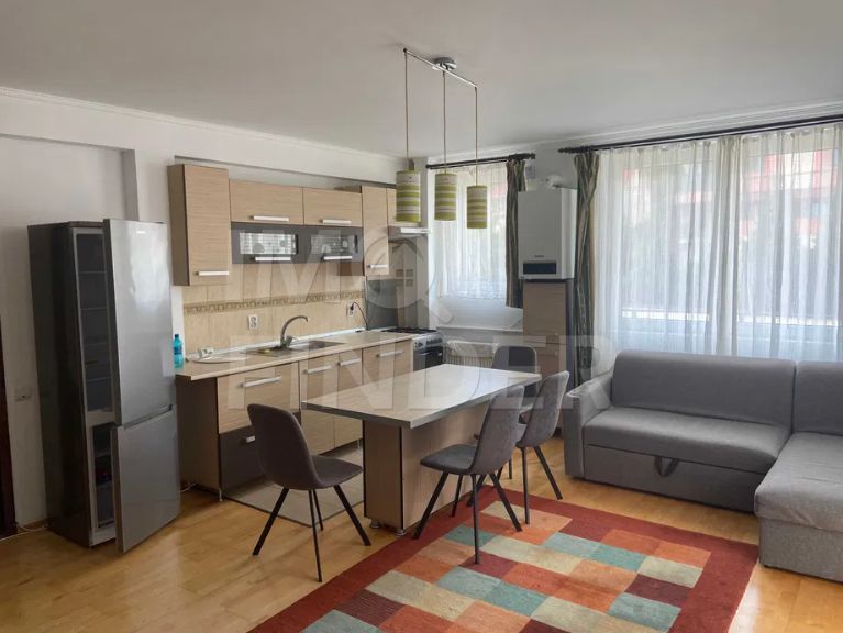 Apartament 2 camere, parcare, zona Campului - Poză 2