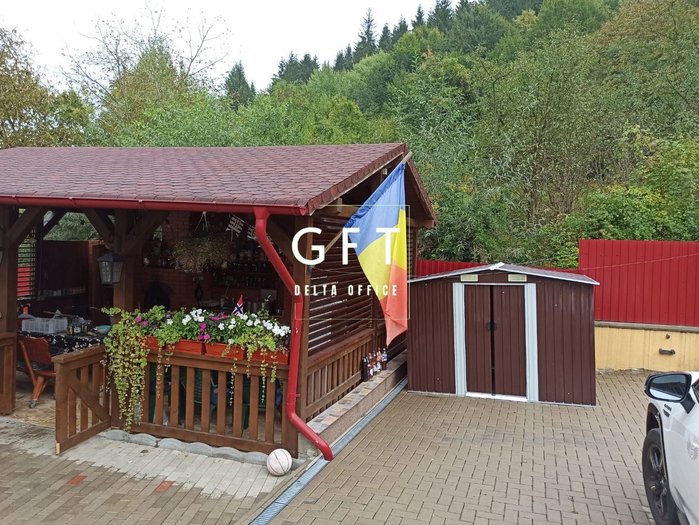 Apartament la casa 3 camere-curte-piscina-foisor-Zona Podul Jelnei - Poză 8