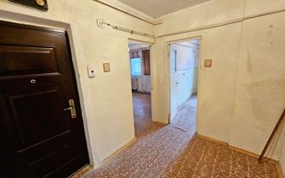 Apartament 3 camere, 69 mp, zona Penny - Comision 0, necesita renovare - Poză 2