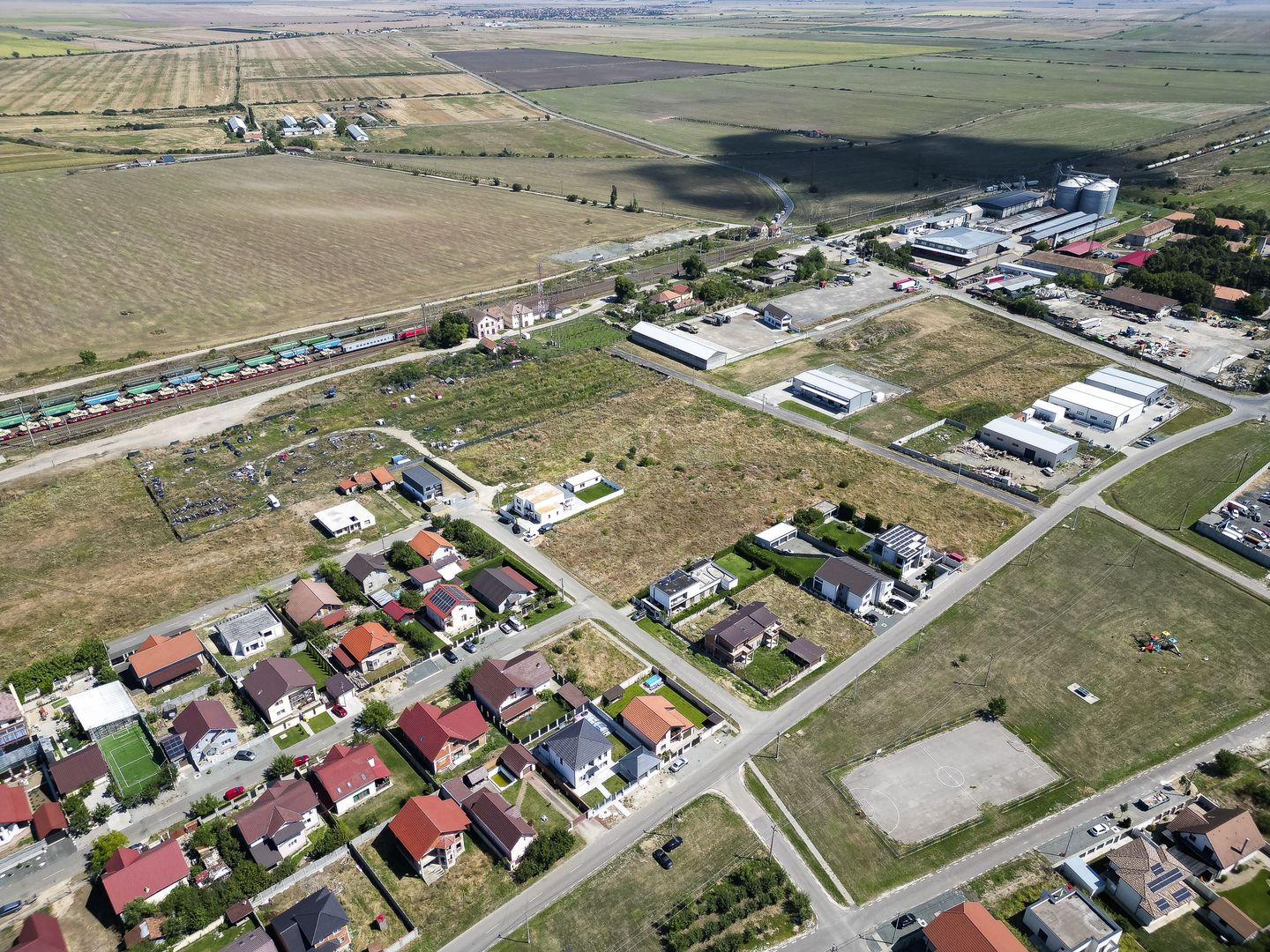 Teren intravilan pt. investiție în Vladimirescu - Poză 5