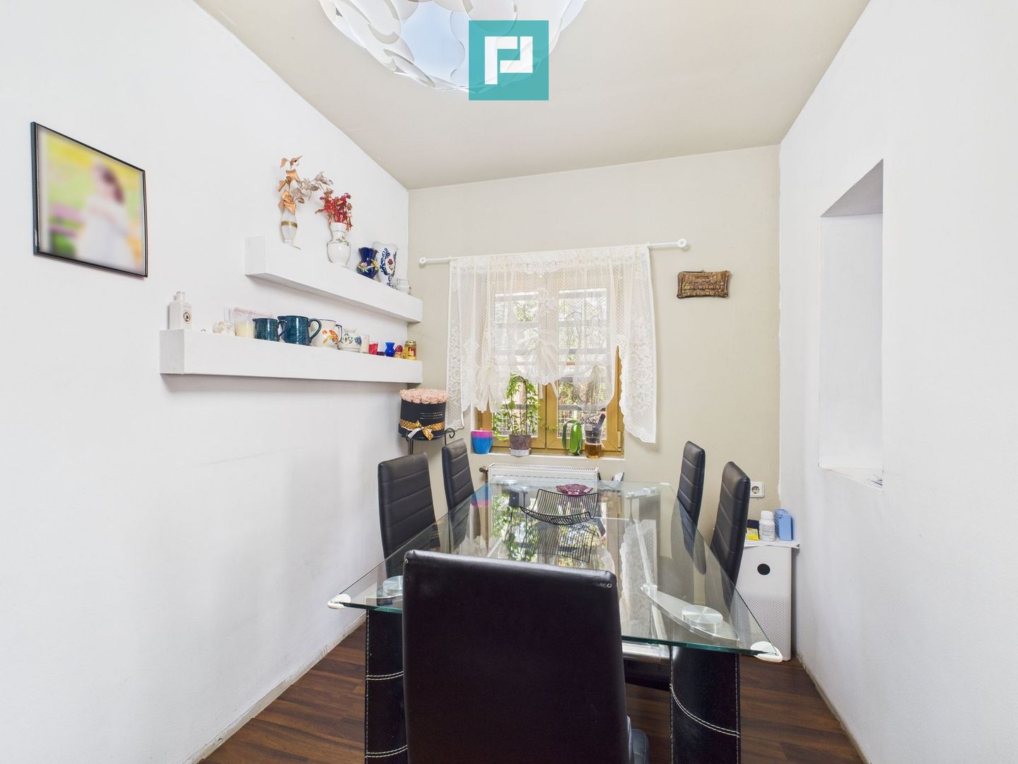 Două locuințe individuale pe 512 mp –  in GIROC - Poză 11