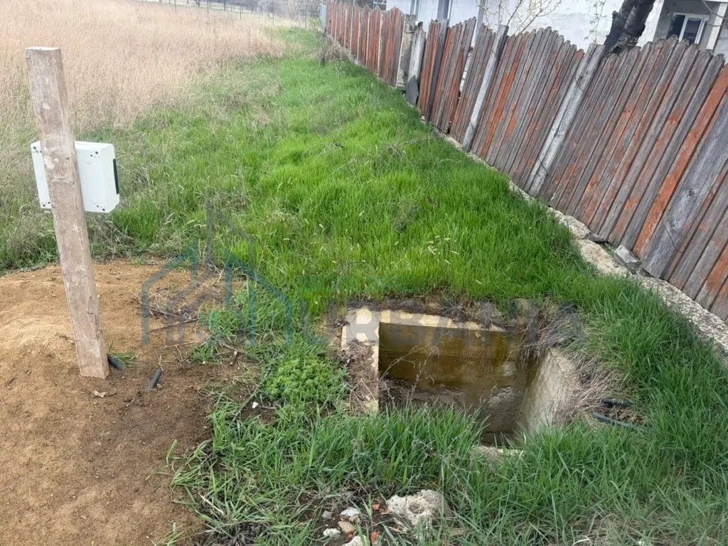 Teren intravilan 1.000 mp în Miroslava, sat Ciurbești, cu utilități și autorizație de construire - Poză 3