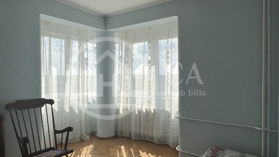 Apartament cu 3 camere de inchiriat in Centrul Civic Oradea - Poză 10