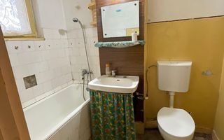 Apartament cu 2 camere de vânzare Cetate - Poză 4