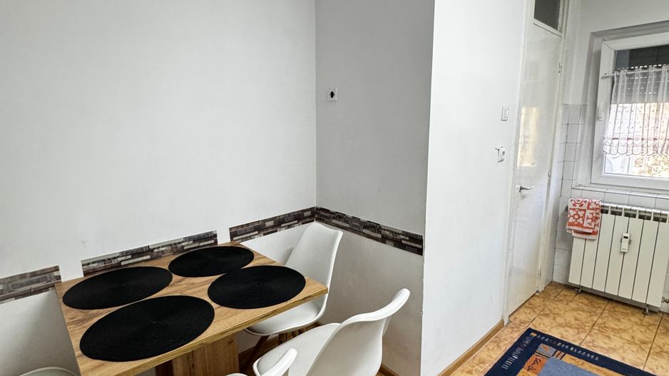 Apartament 3 camere de închiriat – Zona Decebal - Poză 2