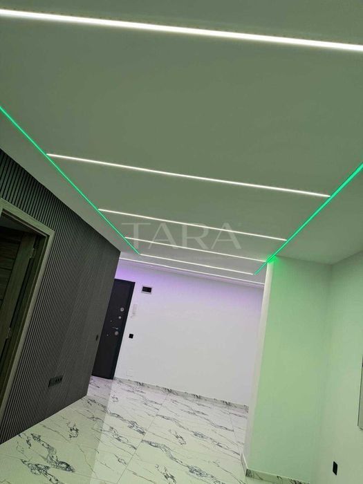 Ideal Spatiu Comercial, apartament cu terasă generoasă, în Florești. - Poză 2