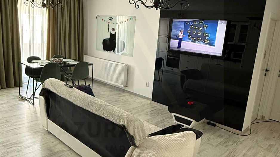 Apartament modern 3 camere 2 bai 64 mp utili si parcare zona Central - Poză 2
