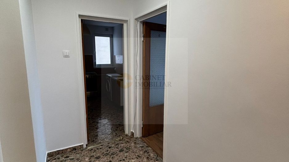 2 Camere-51MP | Circular | Renovat | Utilat | 2 Lifturi | Metrou Dr.T. - Poză 10