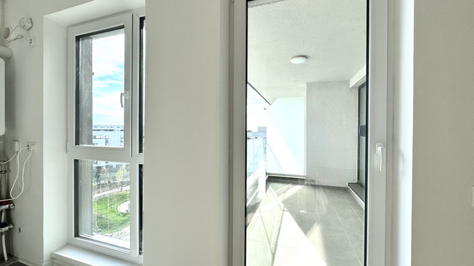 3 camere. Bucătărie Open-Space - Verdere curte interioară - Poză 9