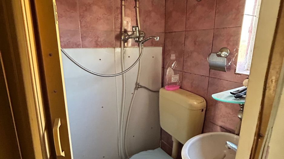 Uscătorie Zona Nufărul - Poză 2