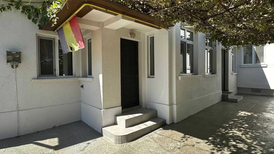 Casa deosebita  D+P+E+M zona centrala - Poză 4