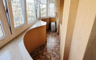 Apartament 2 camere Democrației, decomandat, etaj 2, mobilat si utilat - Poză 3