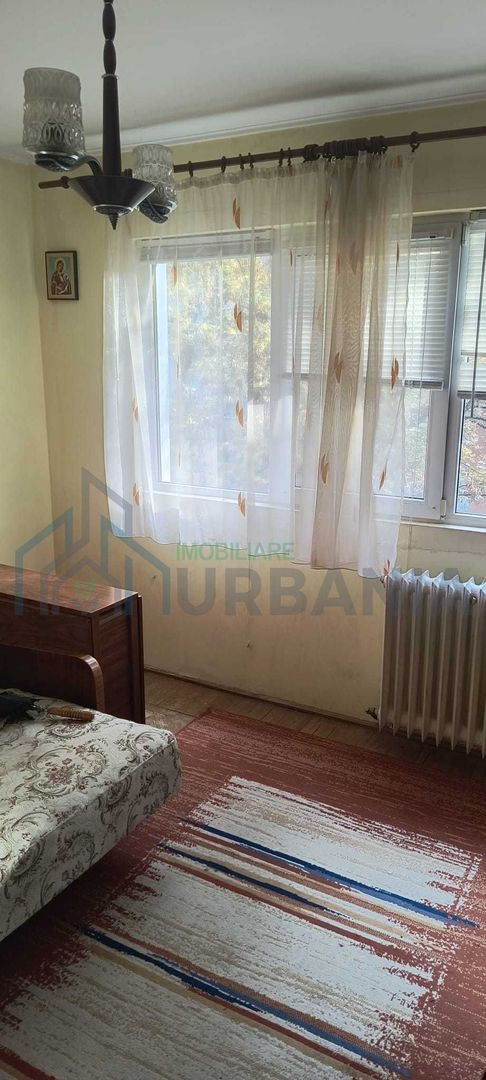 Apartament 3 camere de vanzare, Tatarasi, strada Stejar nr. 31, etaj 3 din 4 - Poză 4