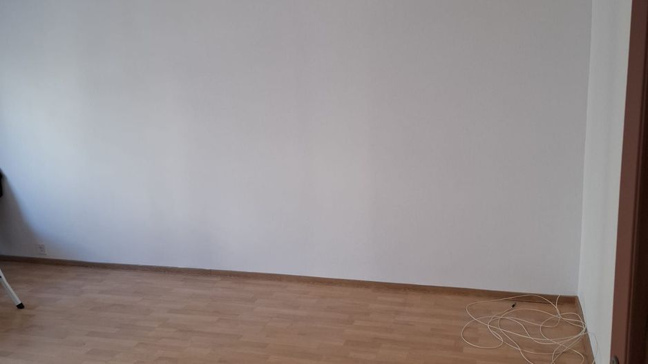APARTAMENT NEMOBILAT ZONA DOROBANTI - Poză 4