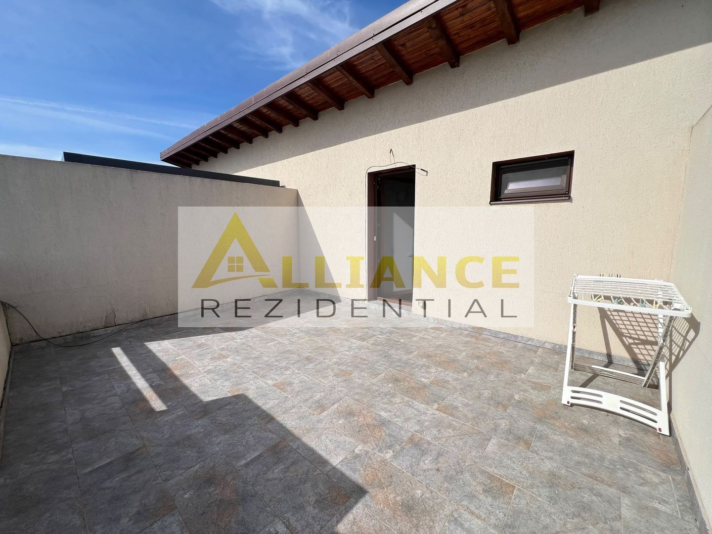 Duplex mobilat si utilat  - 4 camere - Strada asfaltata-800 M de STV - Poză 22