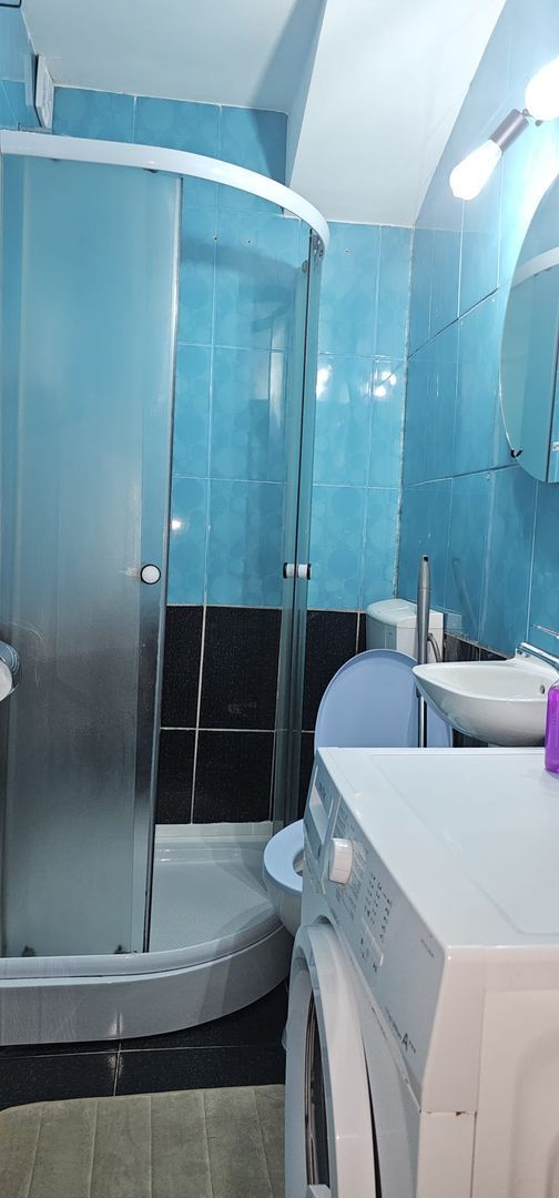 Garsonieră de închiriat – Micro 40, etaj 2, 20 mp + balcon - Poză 6