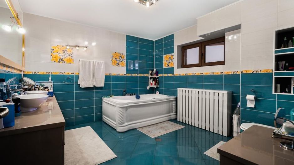 Vila superba de vanzare in apropiere de padure Pantelimon - Poză 15