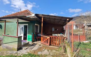 Casă din cărămidă | Teren 800 mp | Anexe tradiționale | Magura-Toplita - Poză 5