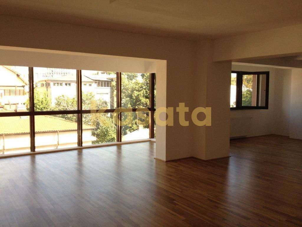 5 Camere | 2 Bai |152mp | Aviatorilor - Poză 3