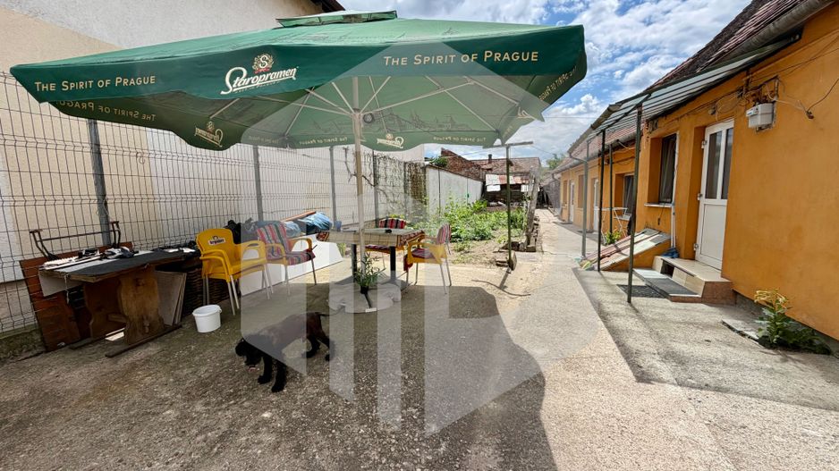 Casa+teren-Str. Kogălniceanu, Piață Cluj- 313 mp teren - Poză 5