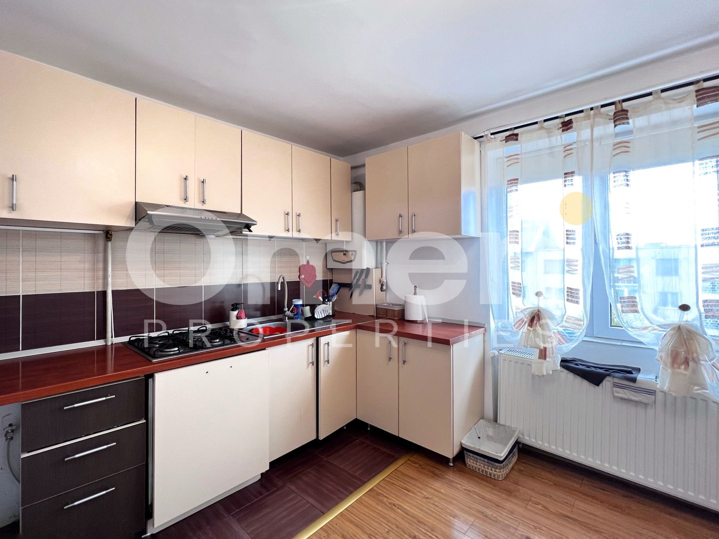 Apartament 3 camere, 65 mp, complet mobilat – zonă excelentă. - Poză 7