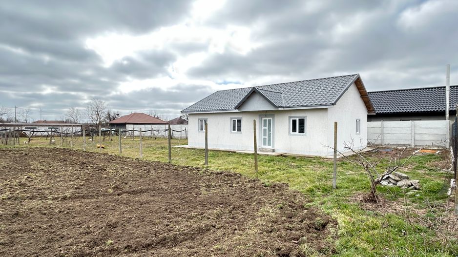 Casa din BCA c-tie 2025 – Pecineaga – apa/canalizare/curent - Poză 12