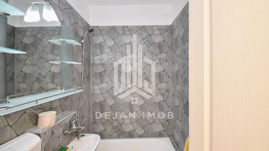 Apartament de vânzare în Sud-Vest, Targu Secuiesc - Poză 5