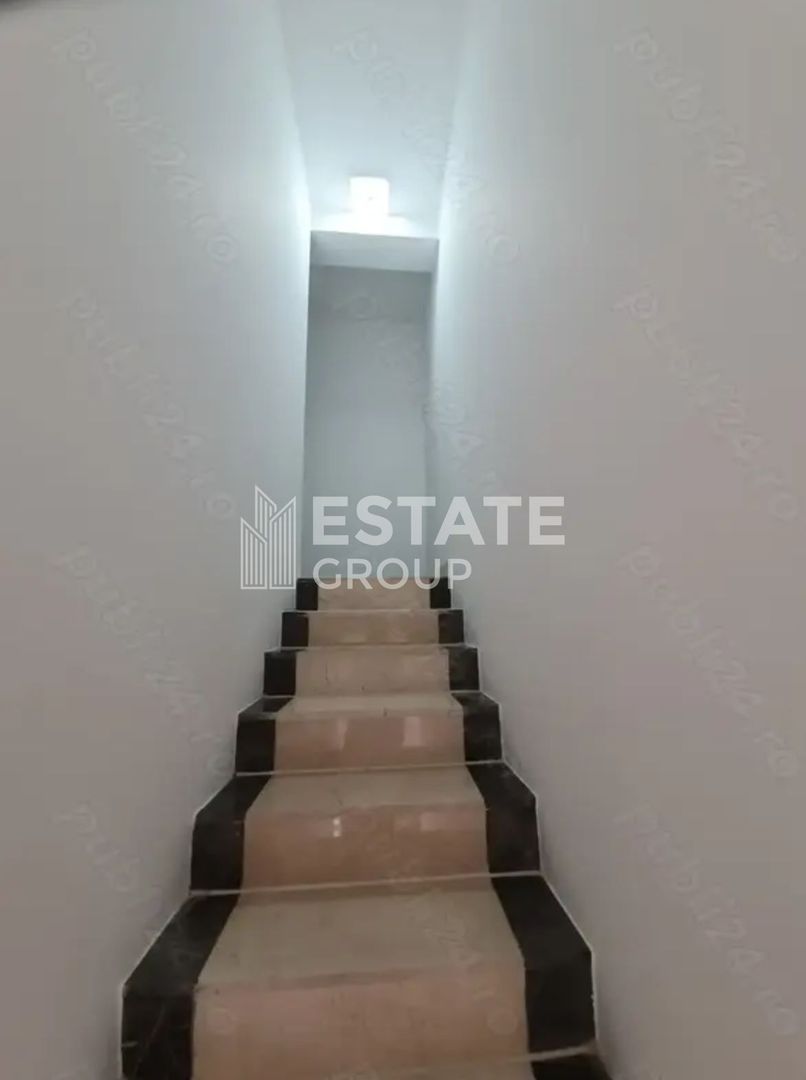 Duplex cu 6 camere in Dumbravita - Poză 2