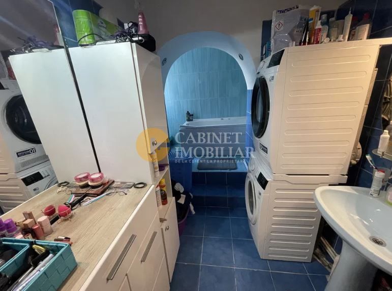 Apartament 3 camere decomandat Gara-Arcu - Poză 6