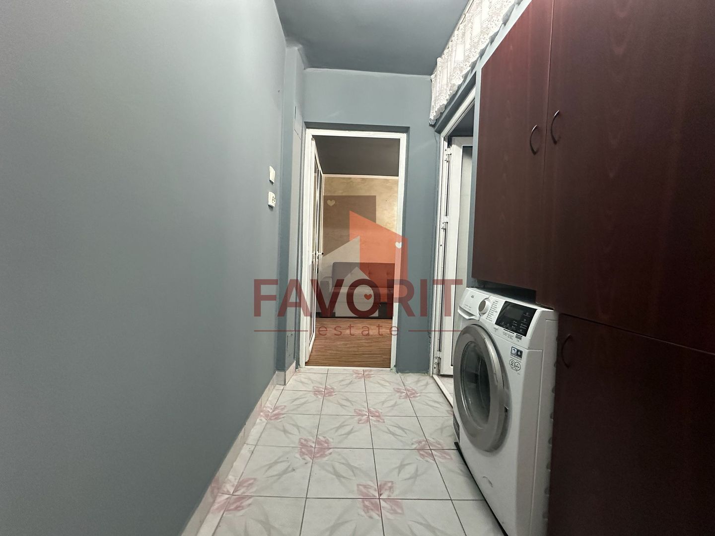 2 camere | centrala proprie | mobilat si utilat | zona excelenta | - Poză 9
