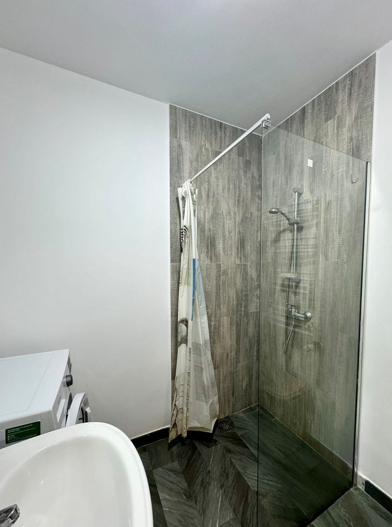 Apartament 2 camere de închiriat Metrou Eroii Revoluției - Poză 6