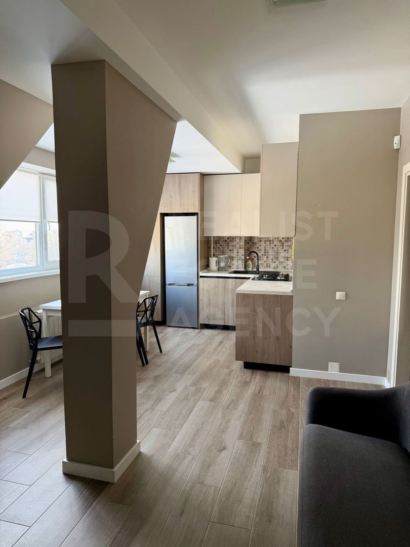 Chirie, apartament, 1 cameră, strada Vlaicu Pîrcalab, Centru - Poză 3