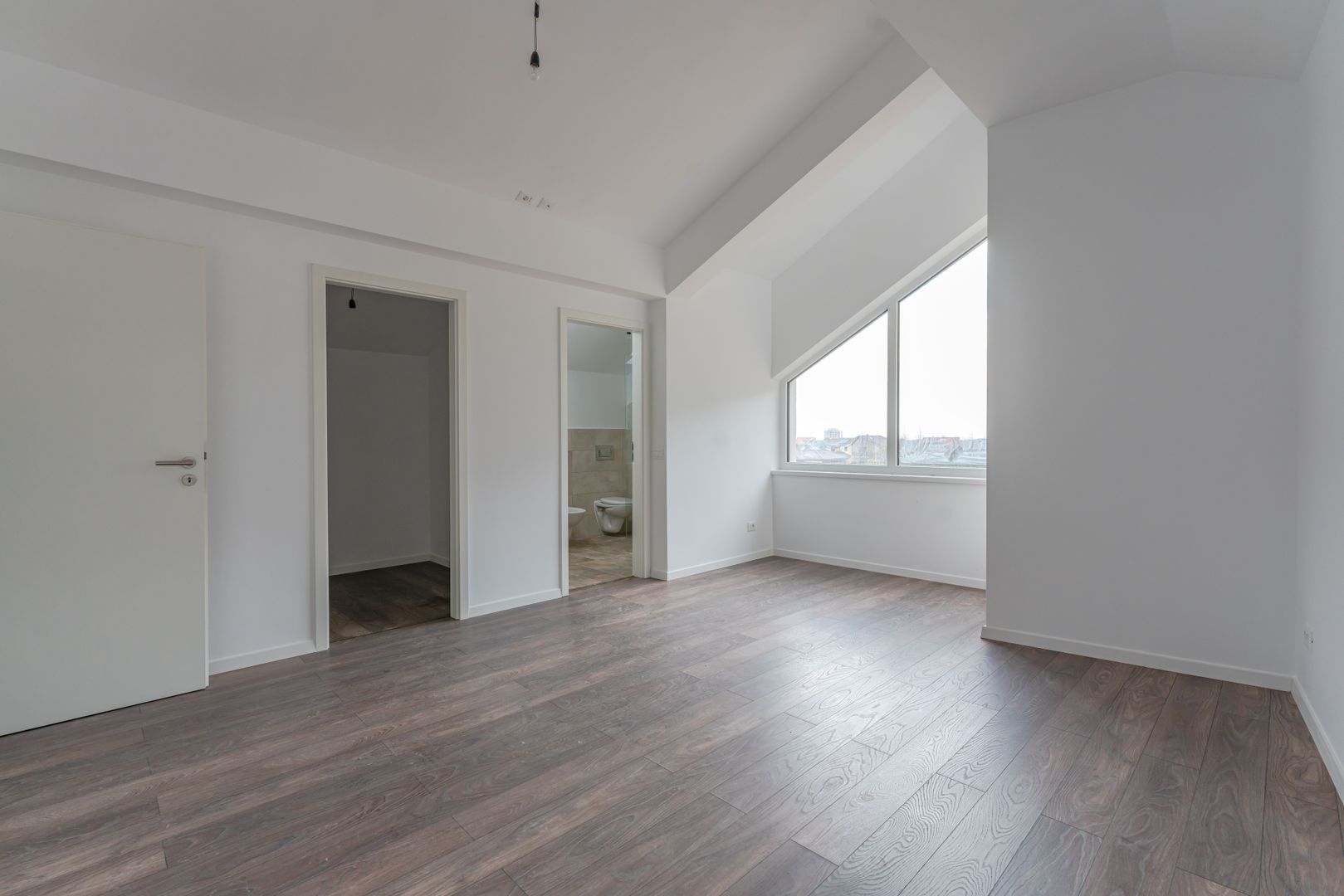 Casa individuala compusa din 4 camere in Bunloc, Sacele - Poză 11