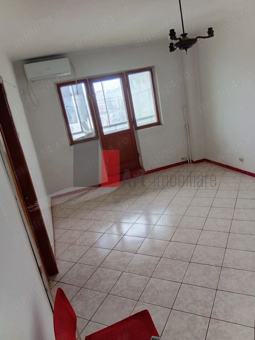 Vindem apartament 2 camere in Crangasi - Poză 4