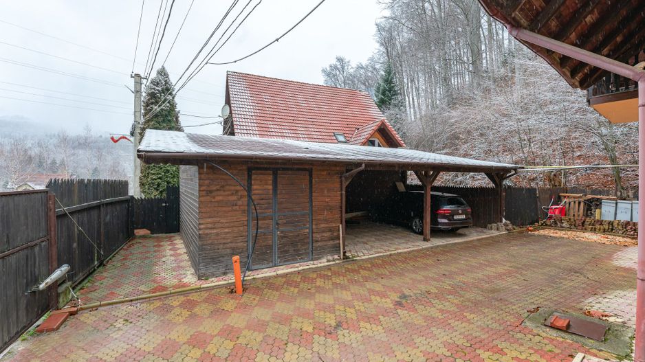 Casa individuala in Dambul Morii cu vedere spre Piatra Mare - Poză 24