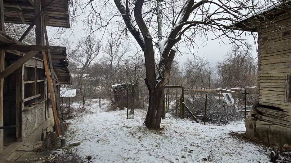 Casă și teren de vânzare în Colibași Dâmbovița Liniște Spațiu Natura - Poză 12