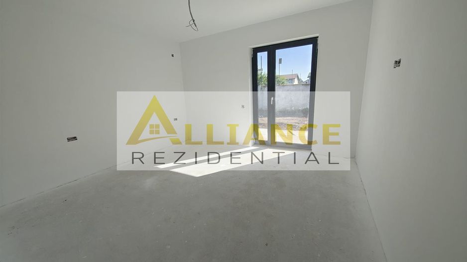 Casa parter | Str. Miorita | 4 camere | Teren 463 mp | La 5 minute de bulevard - Poză 5
