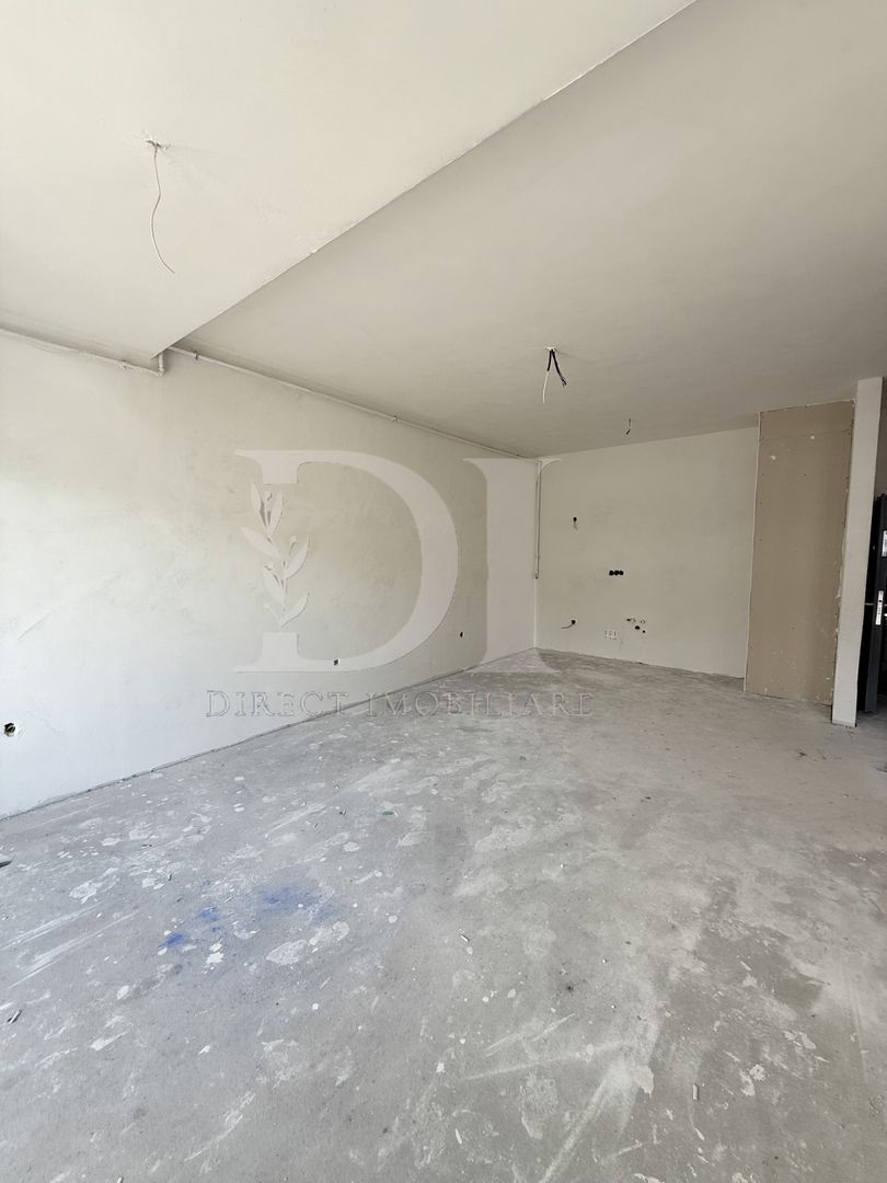 Apartament etaj intermediar / Zona Eroilor - Poză 3