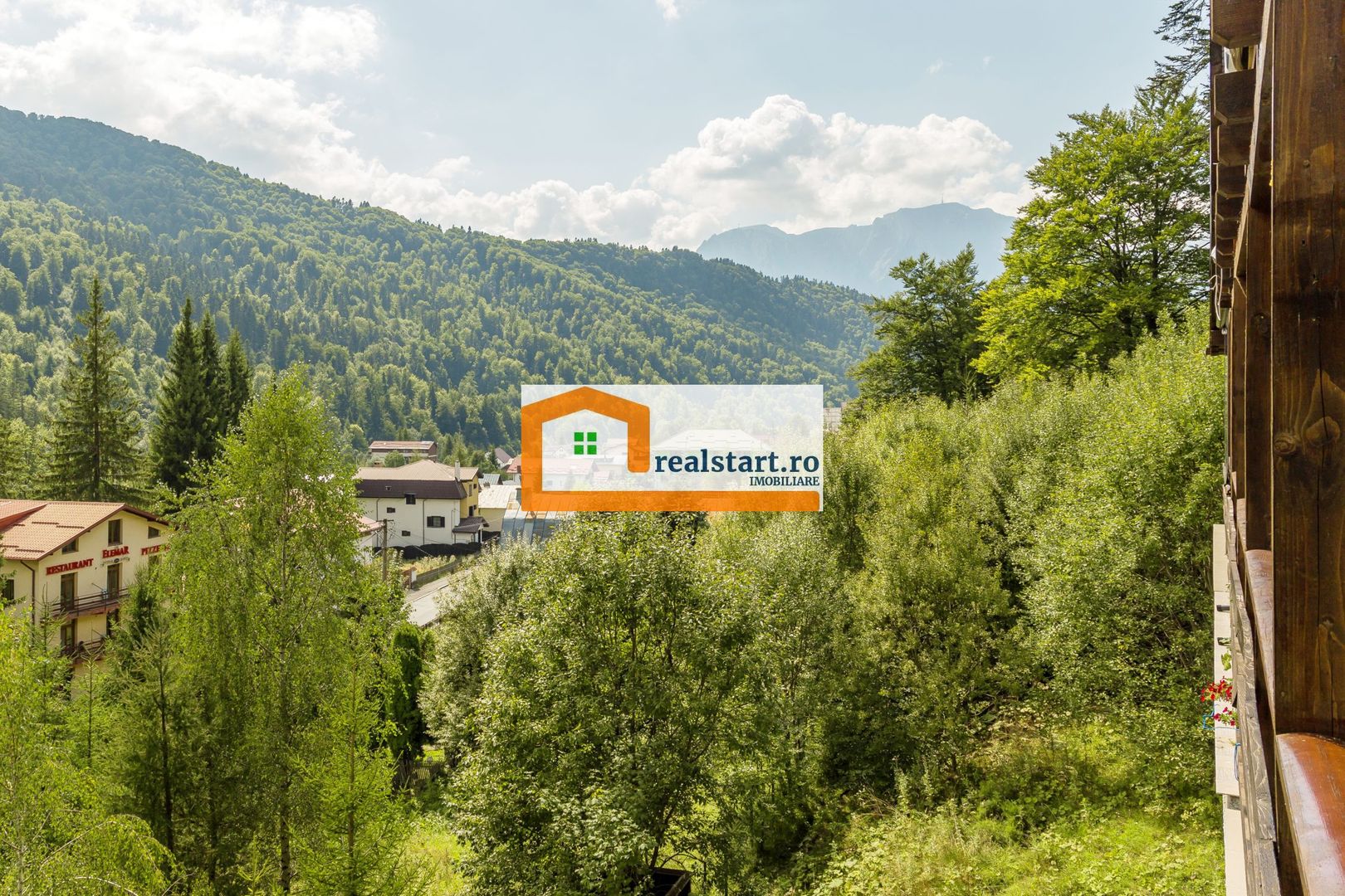 View munte,Studio Azuga, Ideal Investitie aparthotel, mobilat&utilat - Poză 11