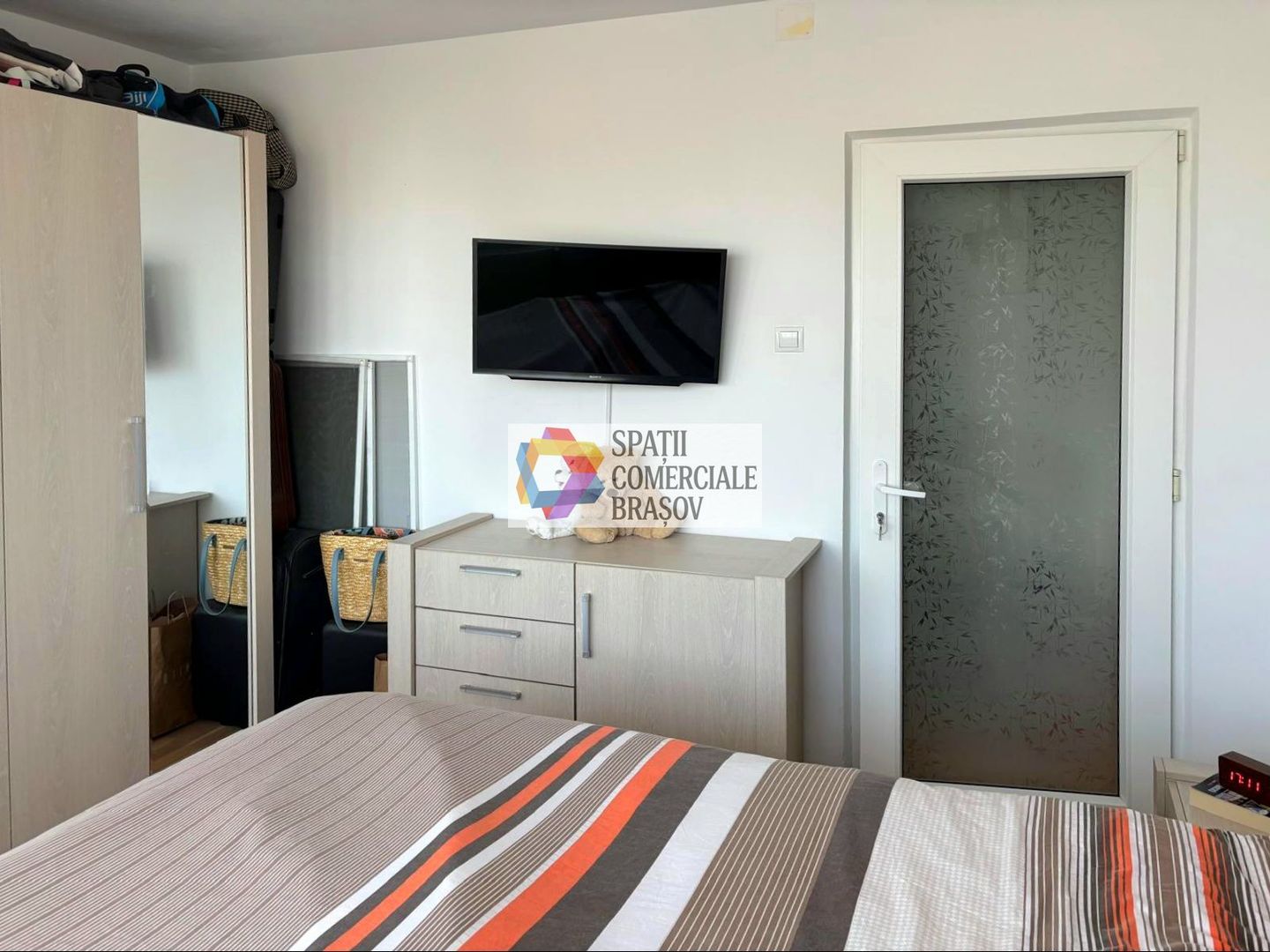 Apartament cu doua camere, zona Astra - Saturn, 50 mp - Poză 13
