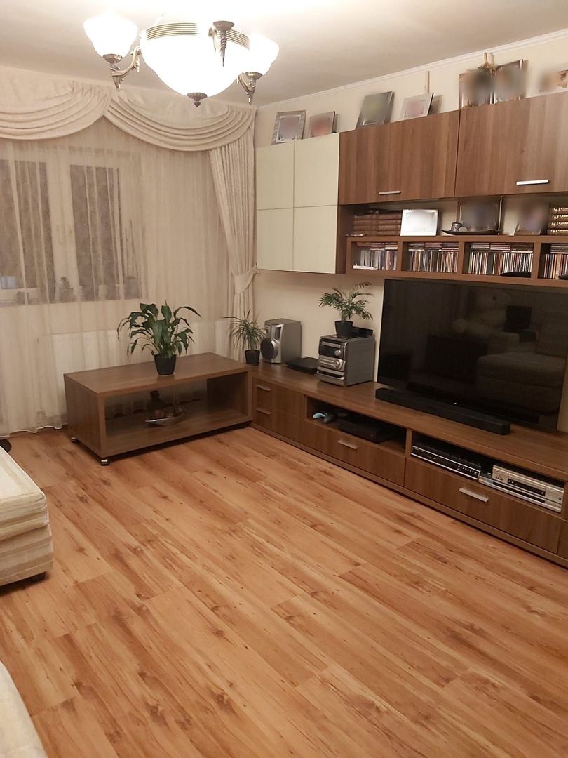 ageuropa.ro vinde ap 2 cam 65mp etaj 4 în CARPAȚI 2. - Poză 1