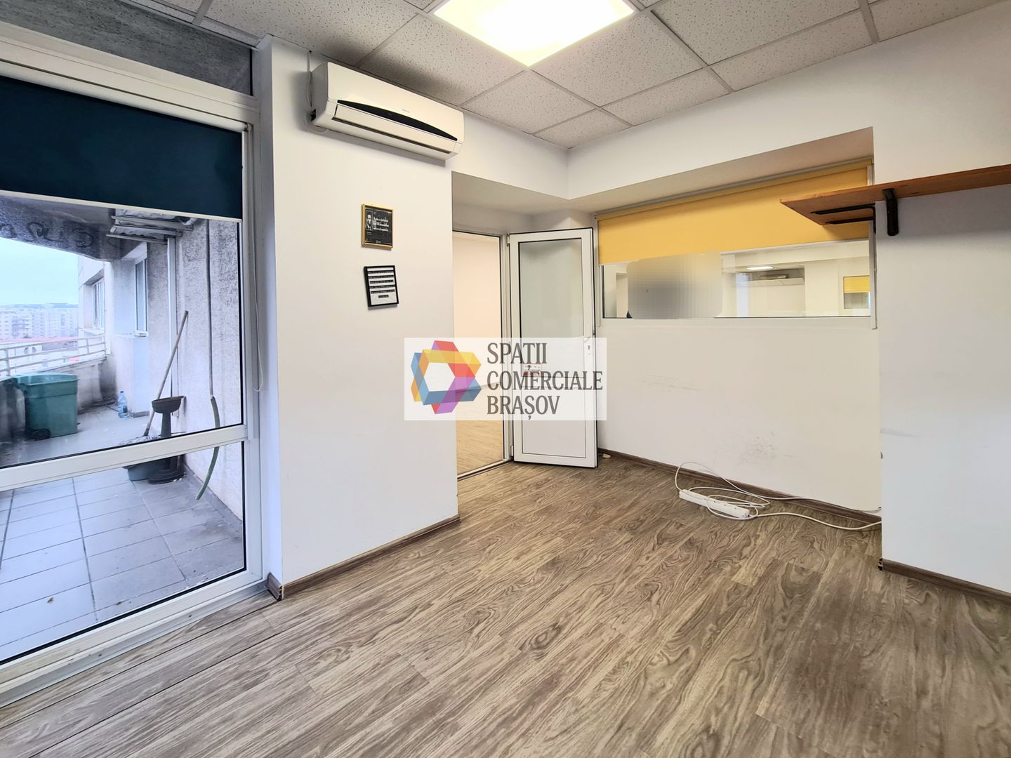 Spatiu birouri de închiriat Brasov - 130 mp  # spatii-comerciale-brasov.ro - Poză 4