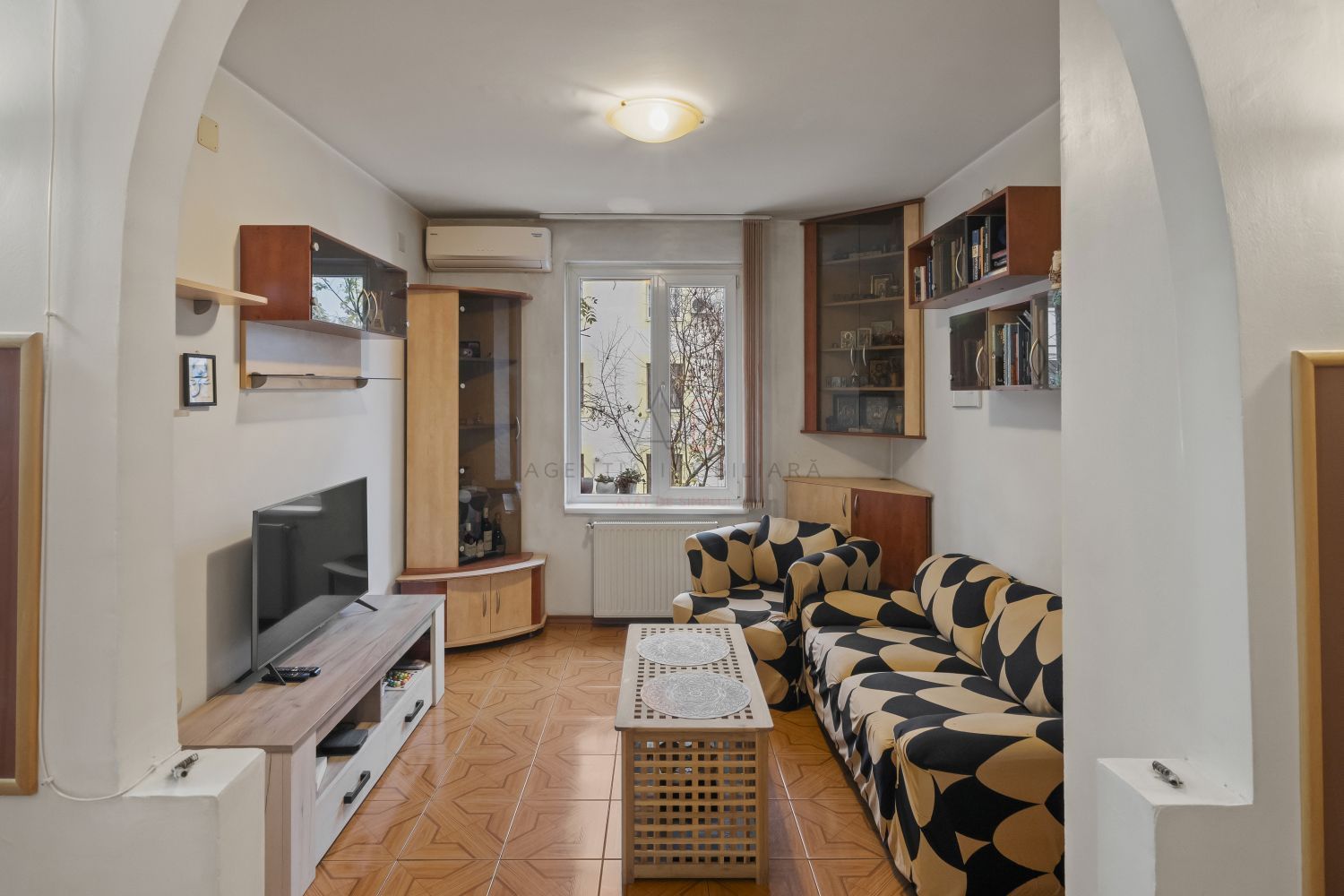 Chopin 2 camere/ 45,36 mp + Boxa / Decomandat - Poză 1