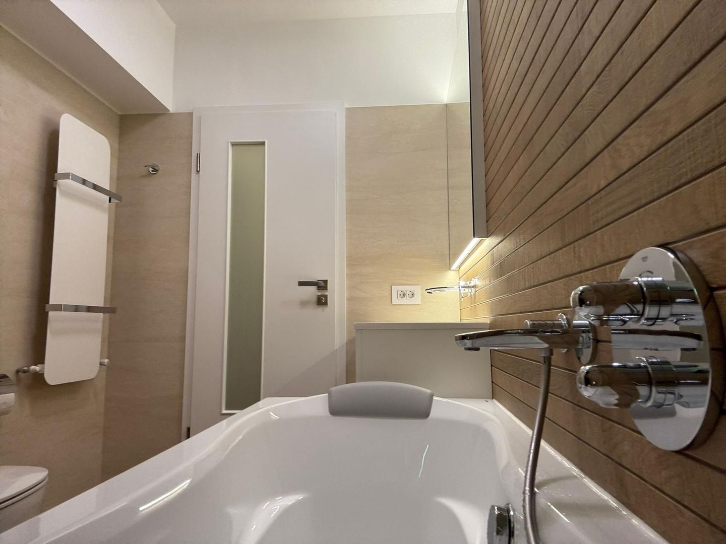 Apartament PREMIUM - 4 camere - 102 mp - anul 2002 - UNIRII / GOGA - Poză 9